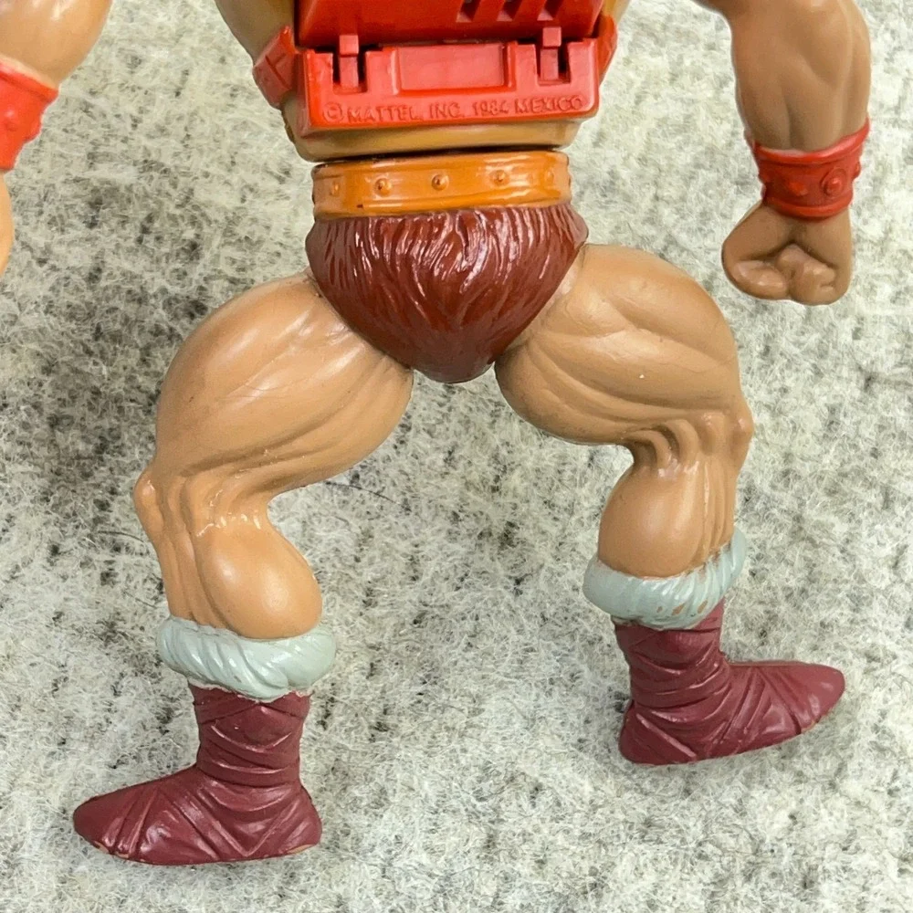 Vintage 1984 Thunder Punch He-Man Action Figure MOTU Masters of the Universe